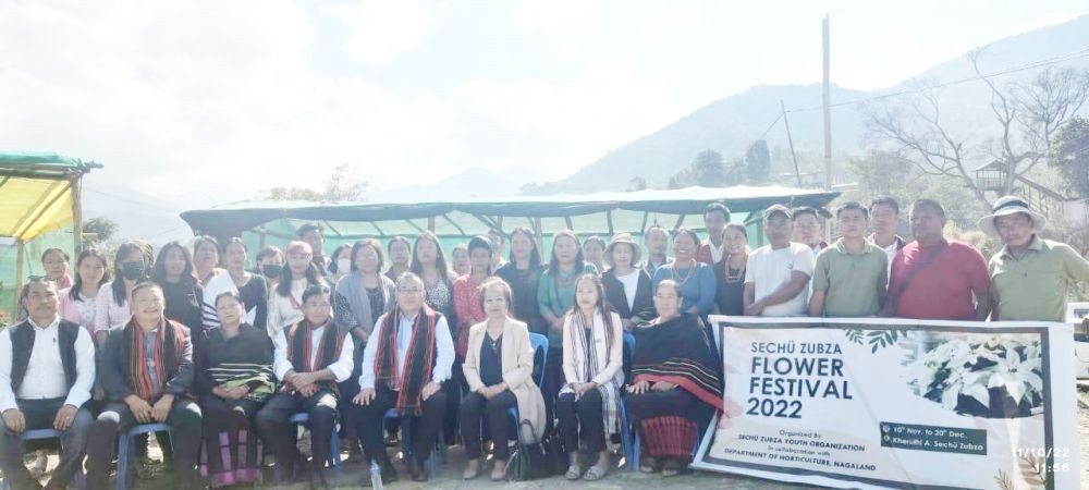 Officials and organizers during the inaugural of the 2nd annual flower festival at Sechü- Zubza on November 10. (DIPR Photo)